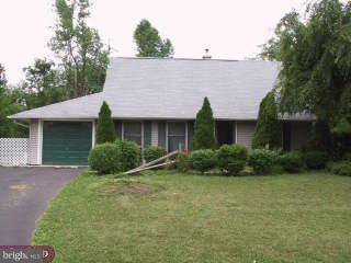 12 Conifer Road Levittown, PA 19057 - Photo 1 of 1