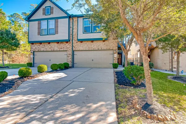 $355,000 | 20 Cheswood Manor Court, The Woodlands, TX 77382