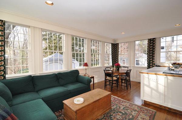 35 Clovelly Road Wellesley, MA 02481 - Photo 11 of 21 Gallery Image 11