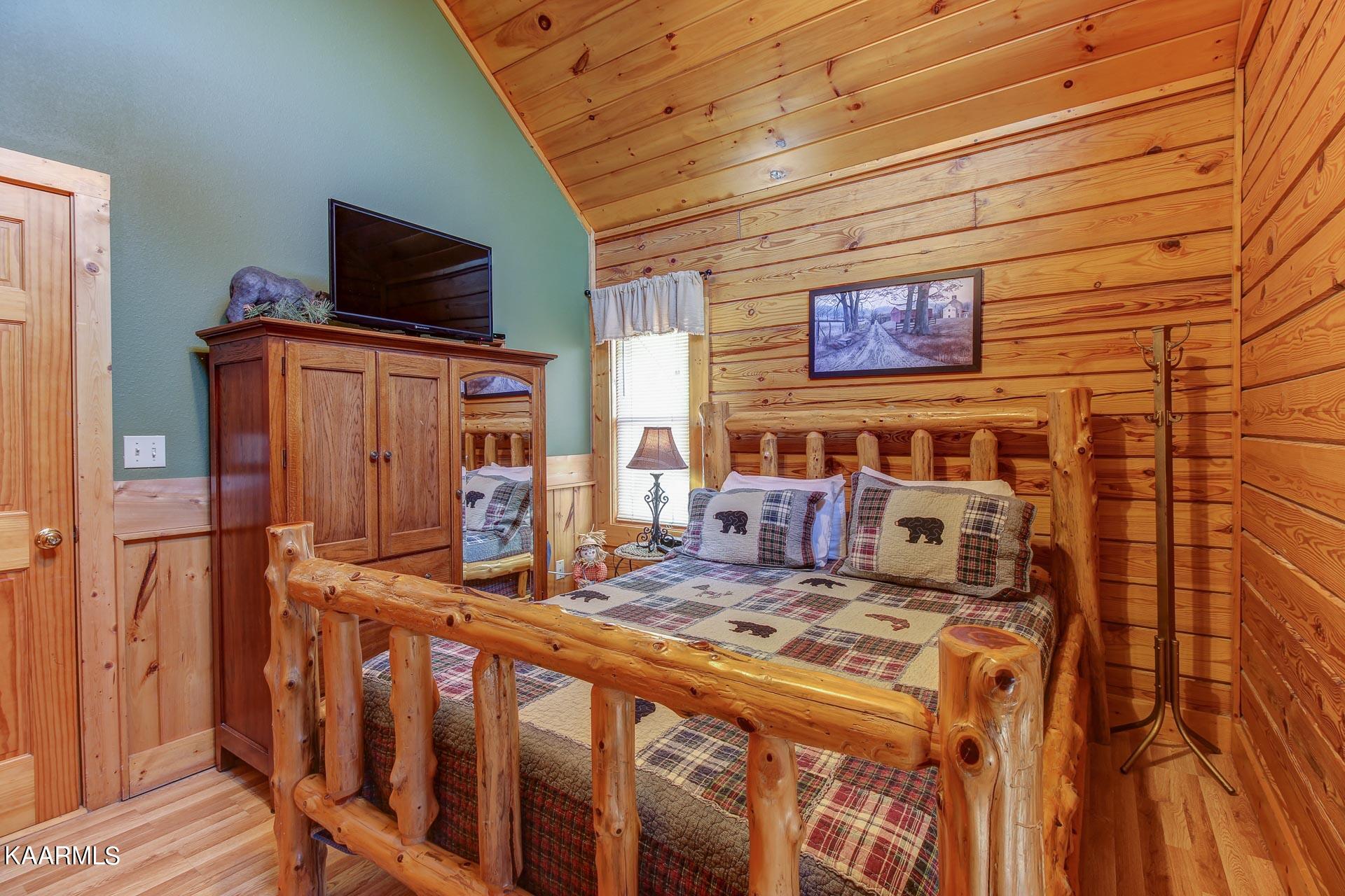 336 Big Bear Way Pigeon Forge, TN 37863 - Photo 12 of 51 12