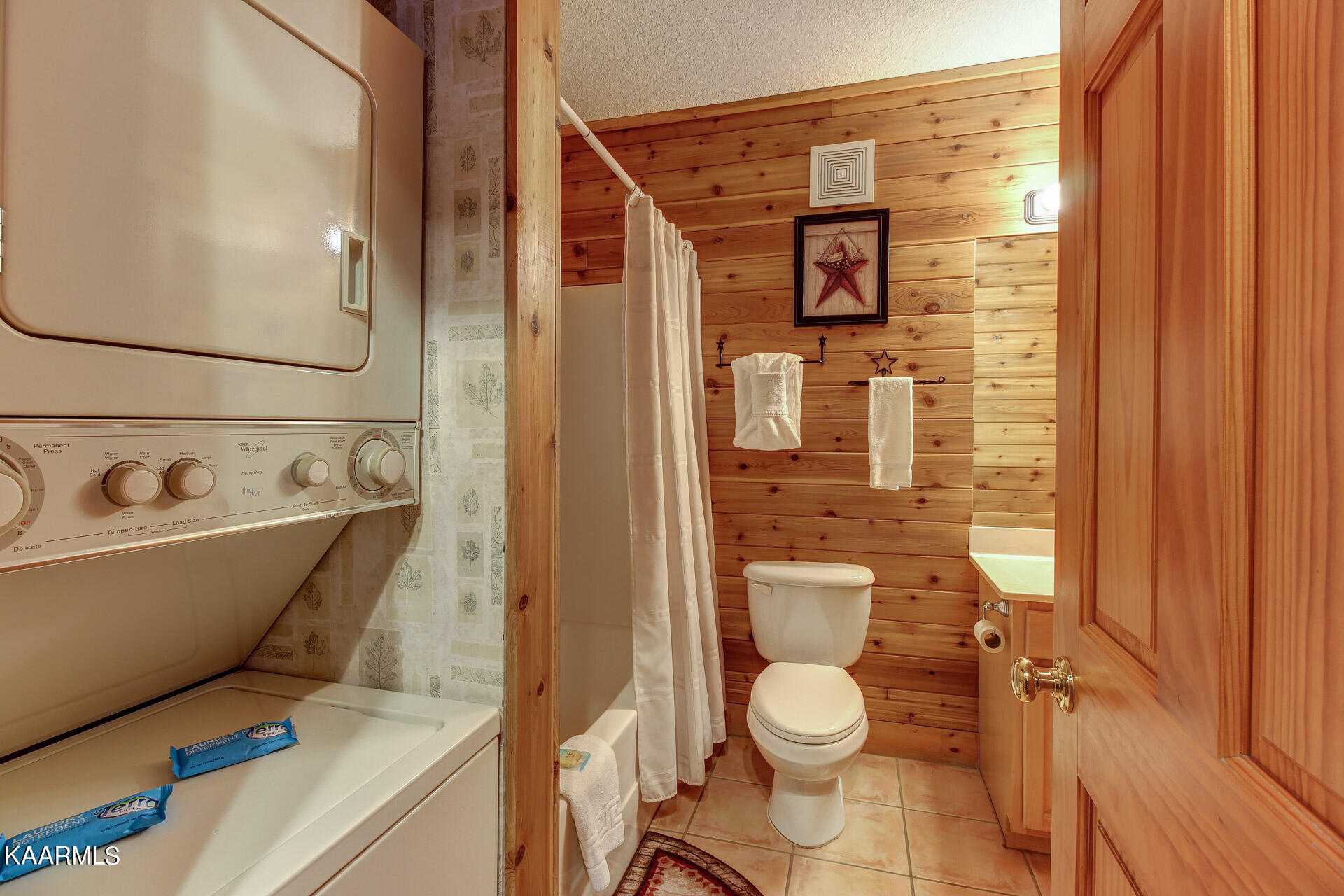 336 Big Bear Way Pigeon Forge, TN 37863 - Photo 16 of 51 16