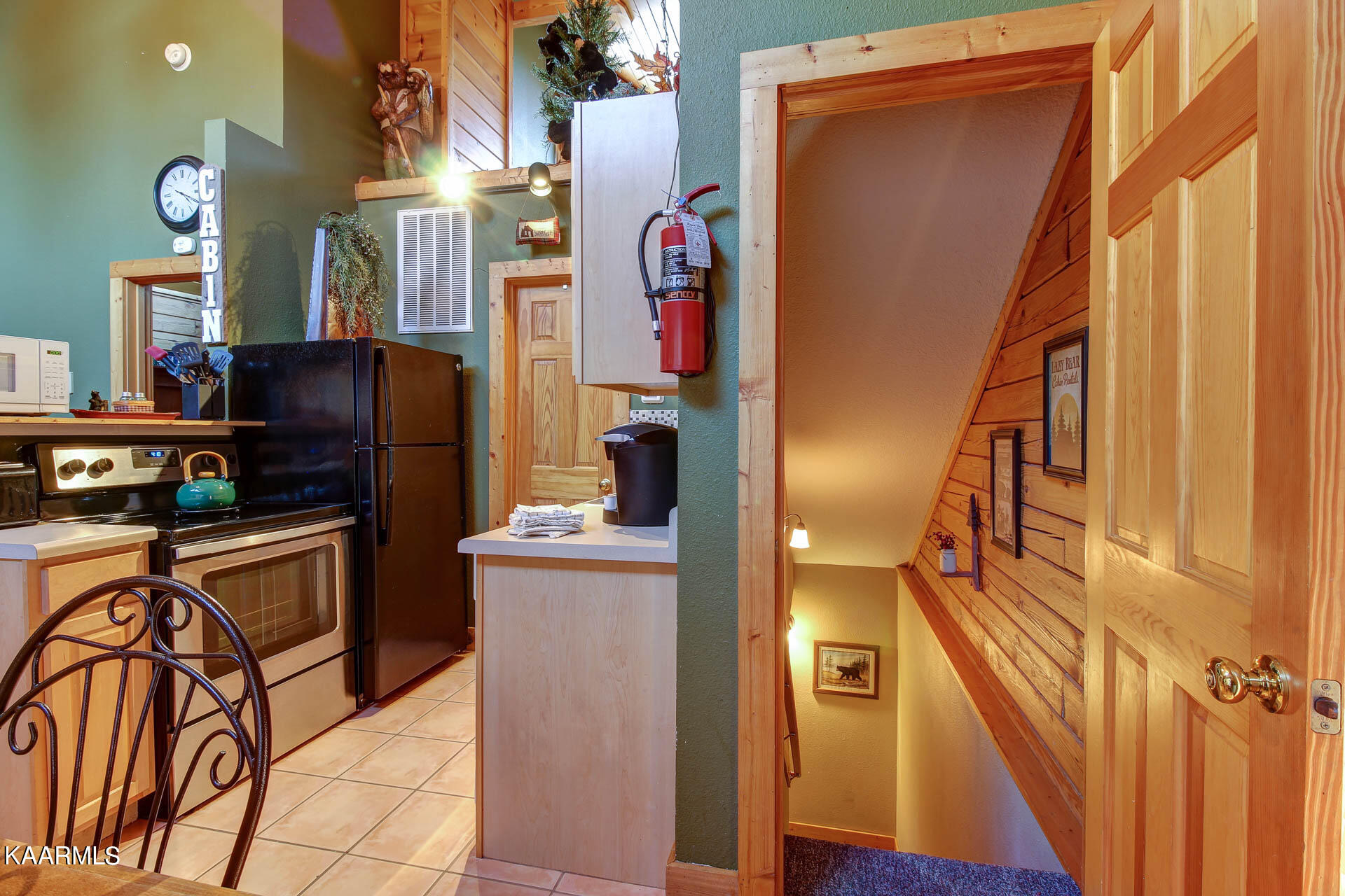 336 Big Bear Way Pigeon Forge, TN 37863 - Photo 19 of 51 19