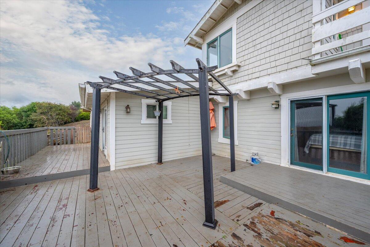 524 Avalon Street Lompoc, CA 93436 - Photo 30 of 36 a view of a house with wooden floor