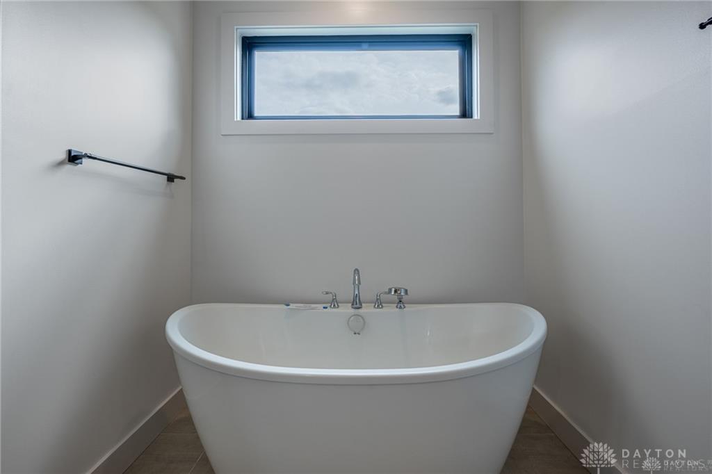 1264 Normandy Rue Dayton, OH 45458 - Photo 28 of 48