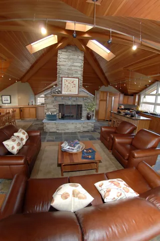 $2,875,000 | 68 Vistas Drive, Unit 4, Killington, VT 05751