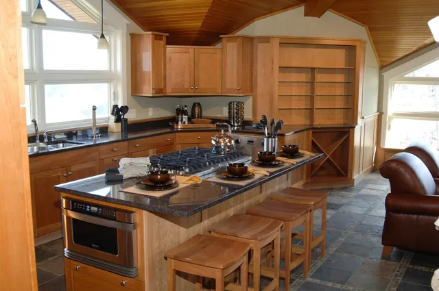 $2,875,000 | 68 Vistas Drive, Unit 4, Killington, VT 05751