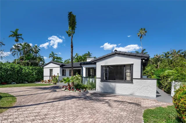 $15,000 | 118 East 3rd Court, Miami Beach, FL 33139