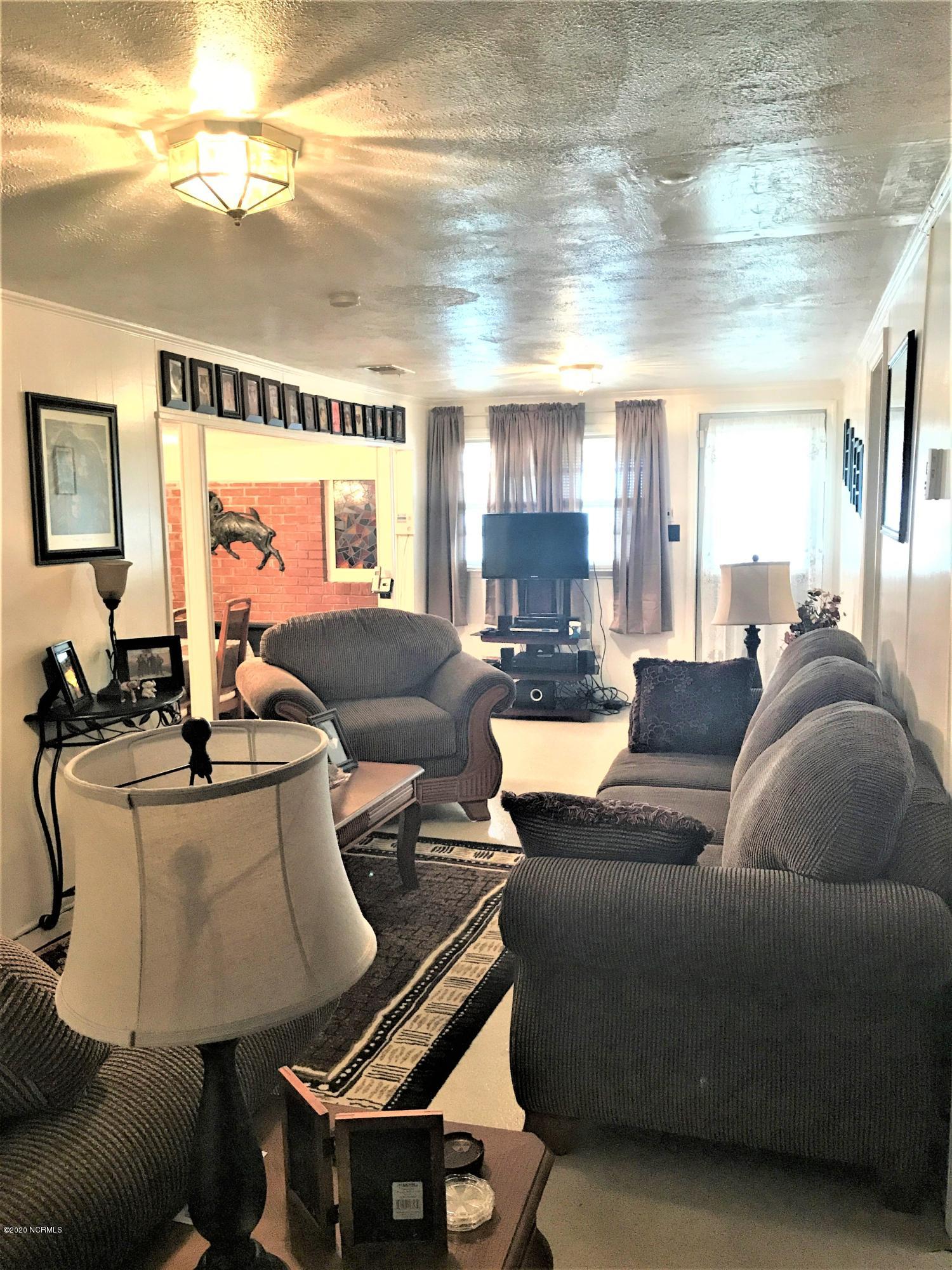 149 Cooper Hill Road Windsor, NC 27983 - Photo 5 of 24 IMG_4389