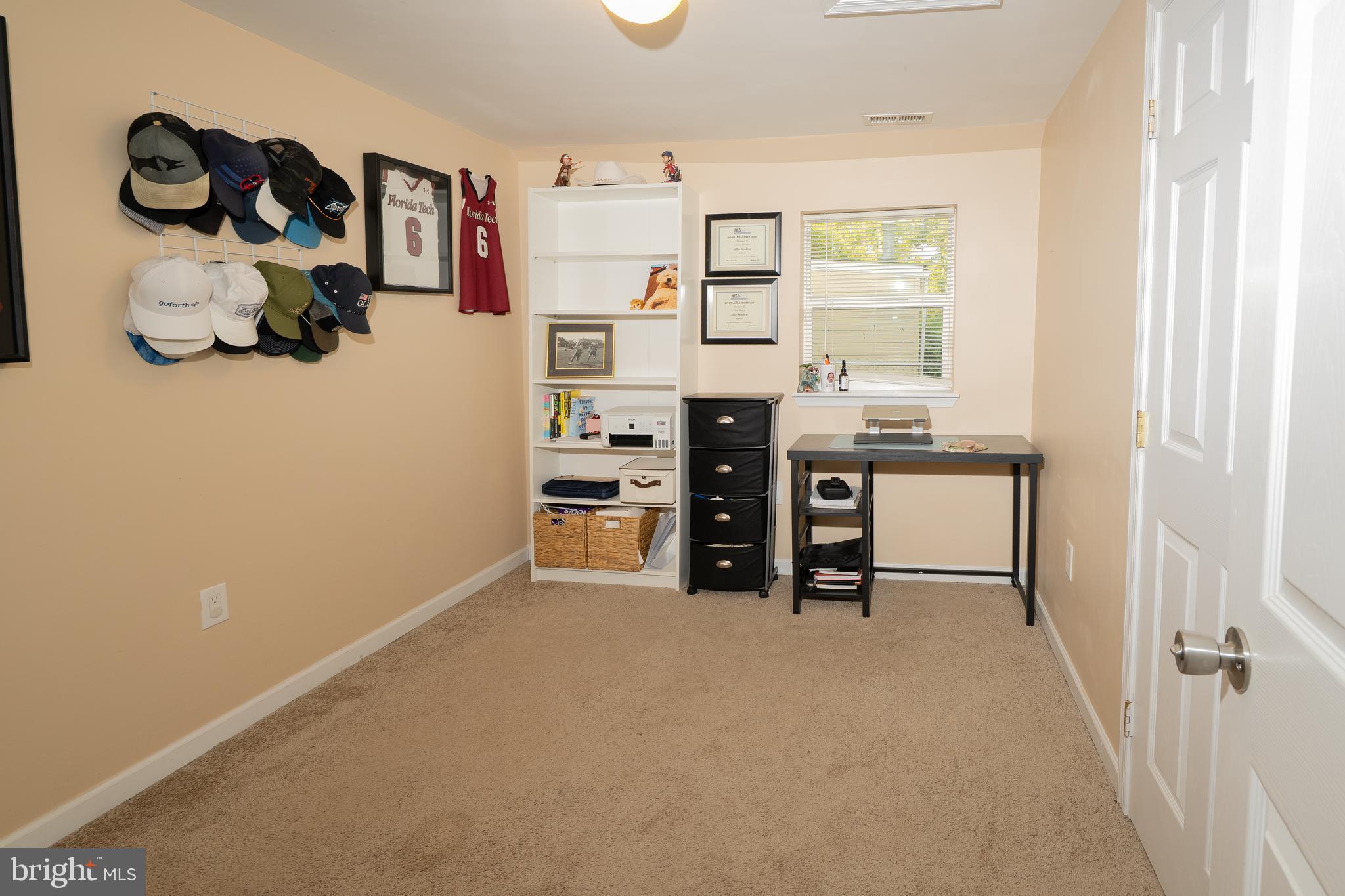 1816 Cremen Road Pasadena, MD 21122 - Photo 20 of 46 a view of work space with furniture and window