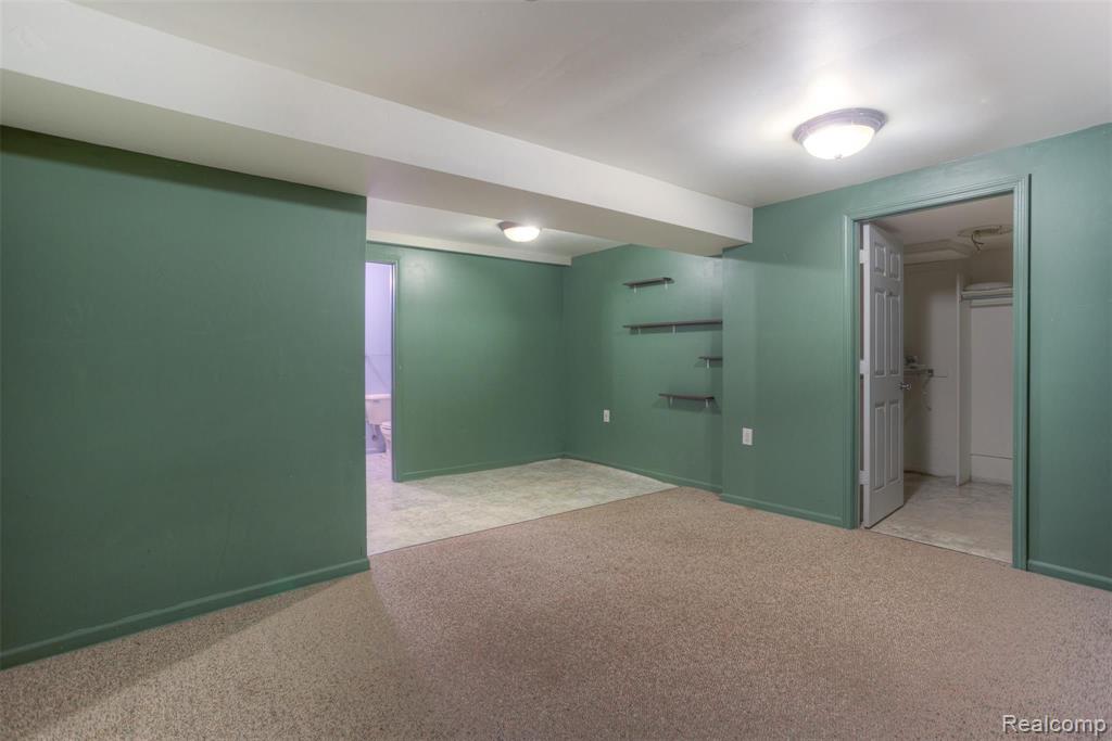 3930 Dunning Road Rochester Hills, MI 48309 - Photo 43 of 49