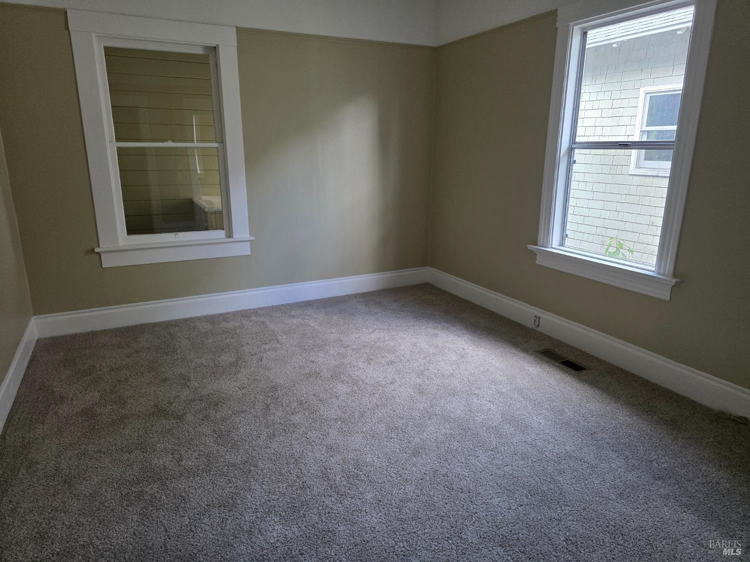 715 Seminary Street Napa, CA 94559 - Photo 6 of 8