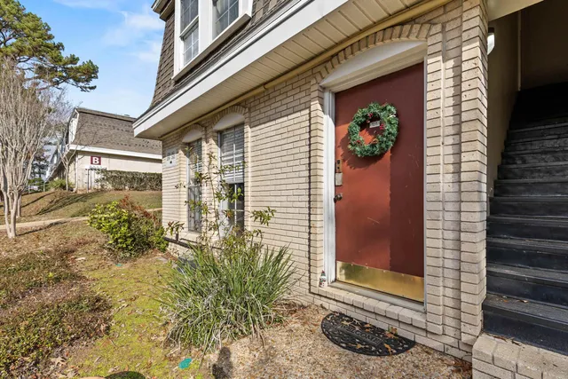 $69,900 | 2020 Continental Avenue, Unit 135, Tallahassee, FL 32304