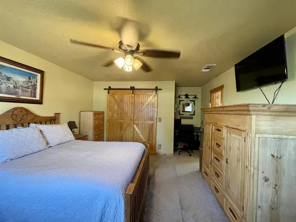 $575,000 | 1746 County Road 4522, Decatur, TX 76234