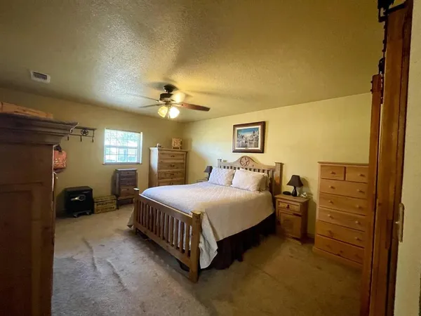 $575,000 | 1746 County Road 4522, Decatur, TX 76234