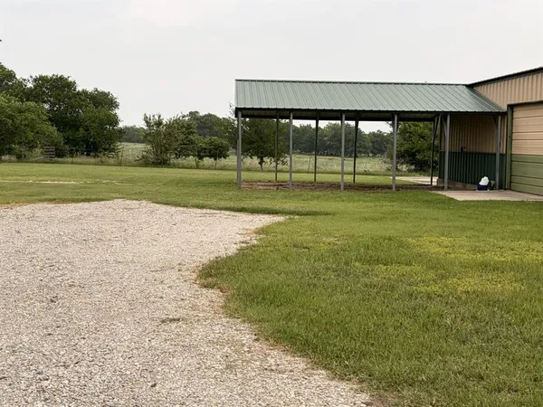 $575,000 | 1746 County Road 4522, Decatur, TX 76234