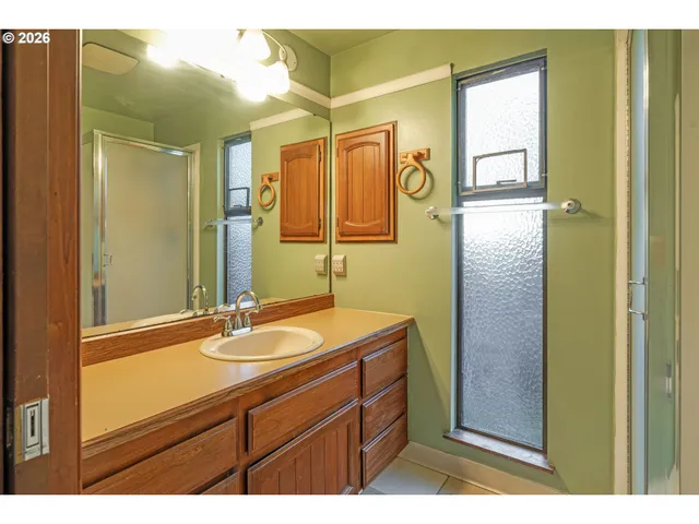 $525,000 | 21216 Southwest Martinazzi Avenue, Tualatin, OR 97062