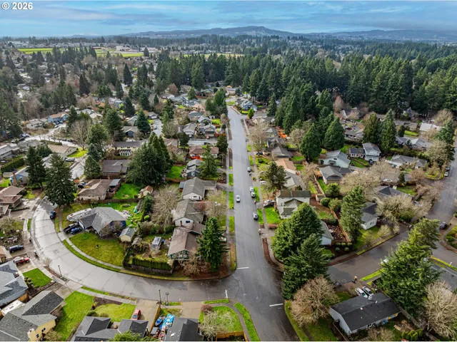 $525,000 | 21216 Southwest Martinazzi Avenue, Tualatin, OR 97062