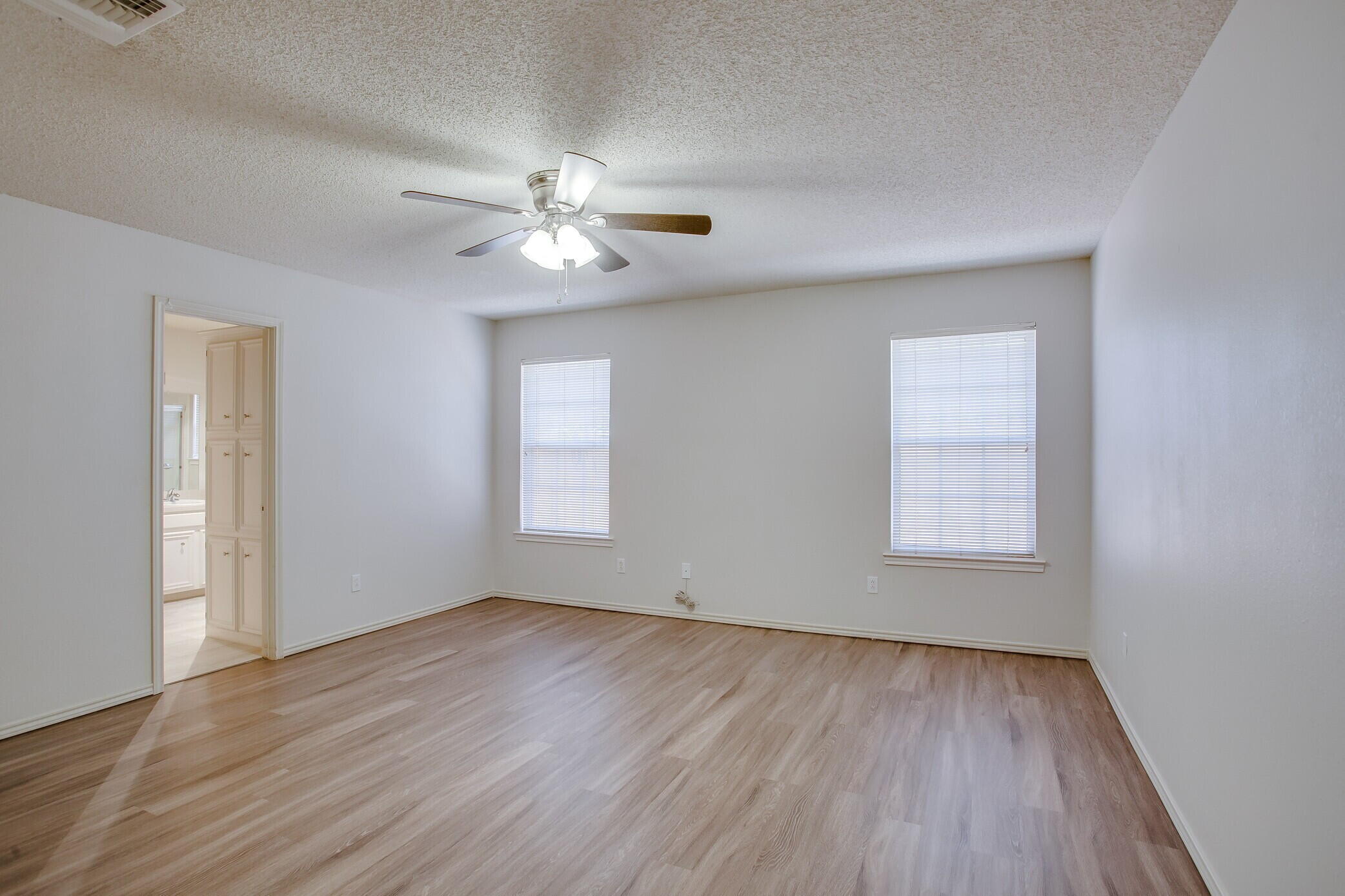 3113 99th Street, Unit B Lubbock, TX 79423 - Photo 7 of 13 l-7