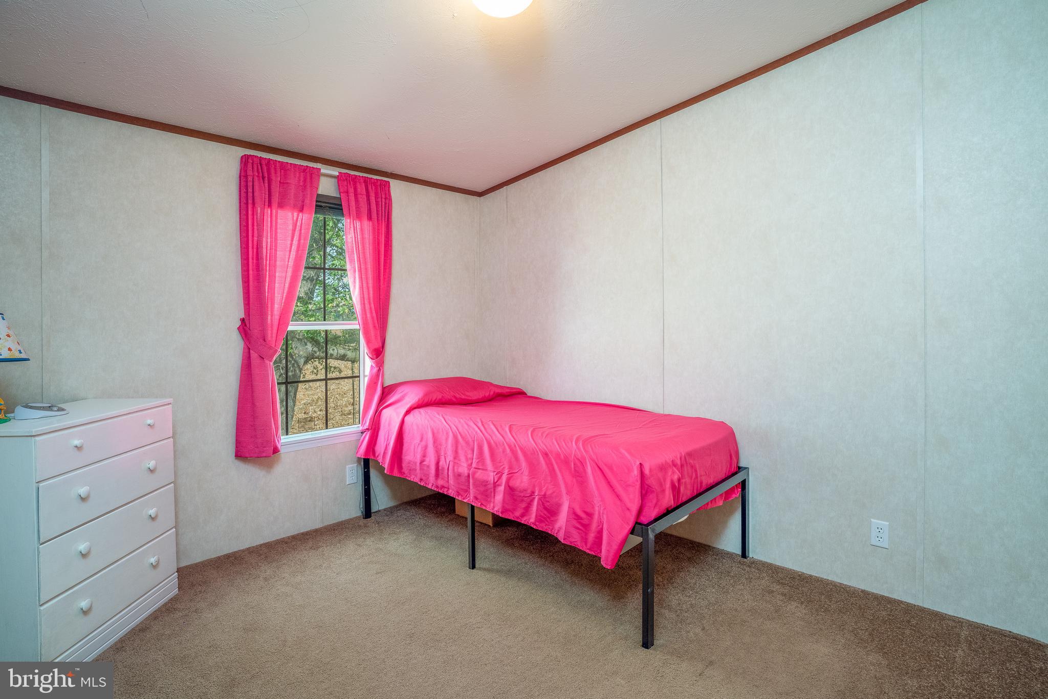 1843 Meadow View Road Manheim, PA 17545 - Photo 23 of 34 Bedroom 2