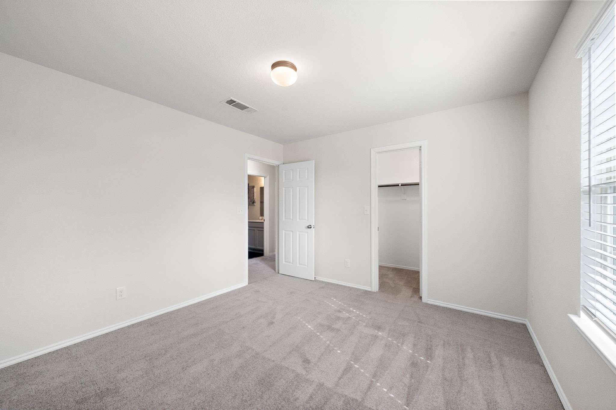 4210 Amber Ruse Drive Conroe, TX 77304 - Photo 23 of 45