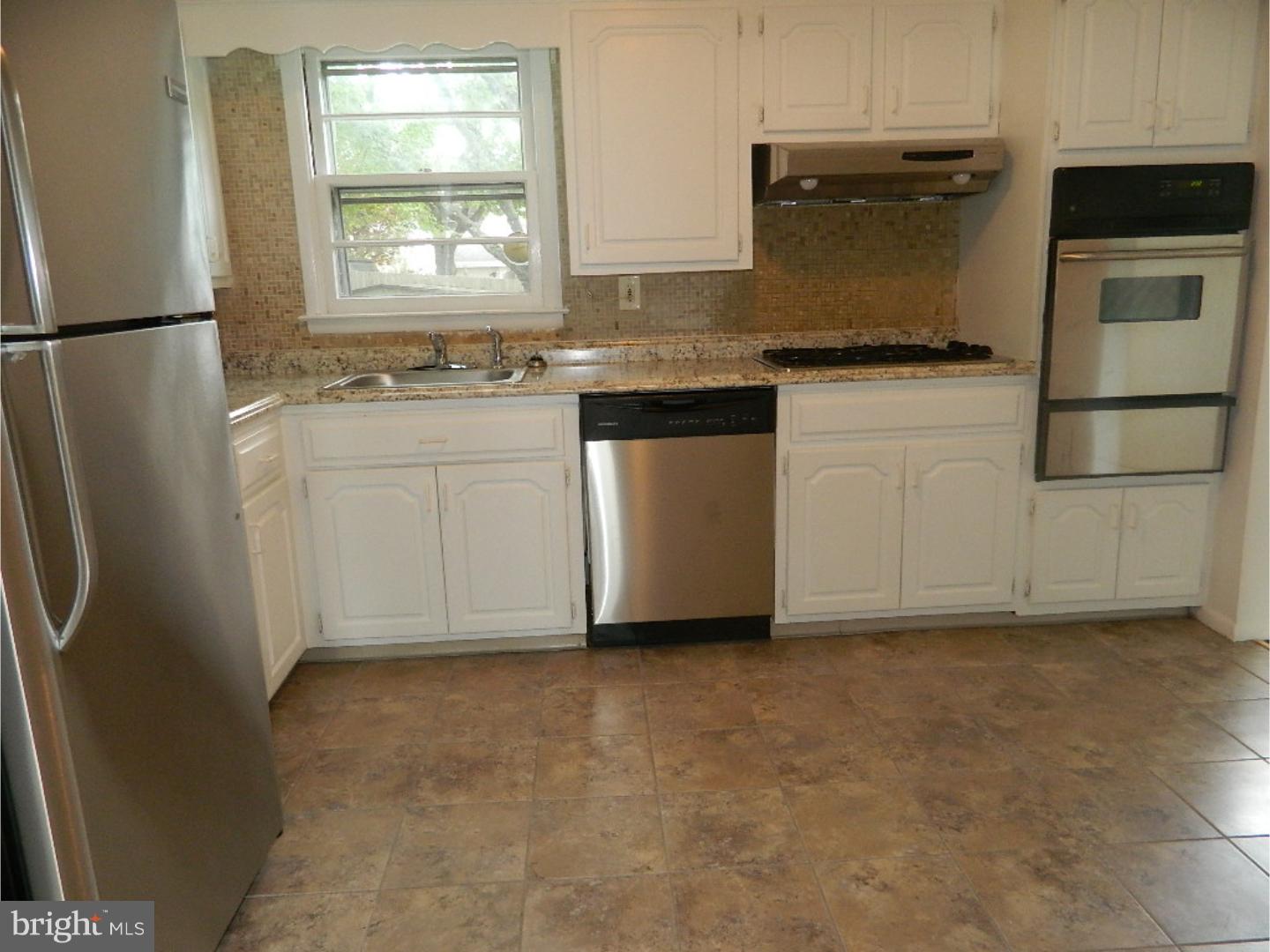 1159 Lower Ferry Road Ewing, NJ 08618 - Photo 7 of 20