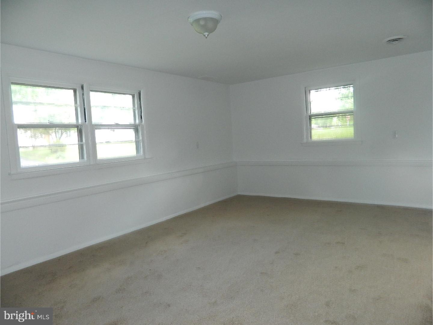 1159 Lower Ferry Road Ewing, NJ 08618 - Photo 9 of 20