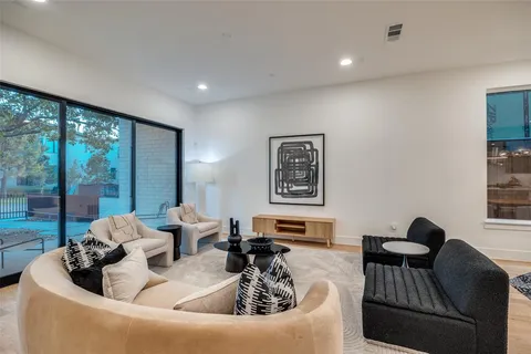 $1,249,900 | 5443 Ellsworth Avenue, Dallas, TX 75206