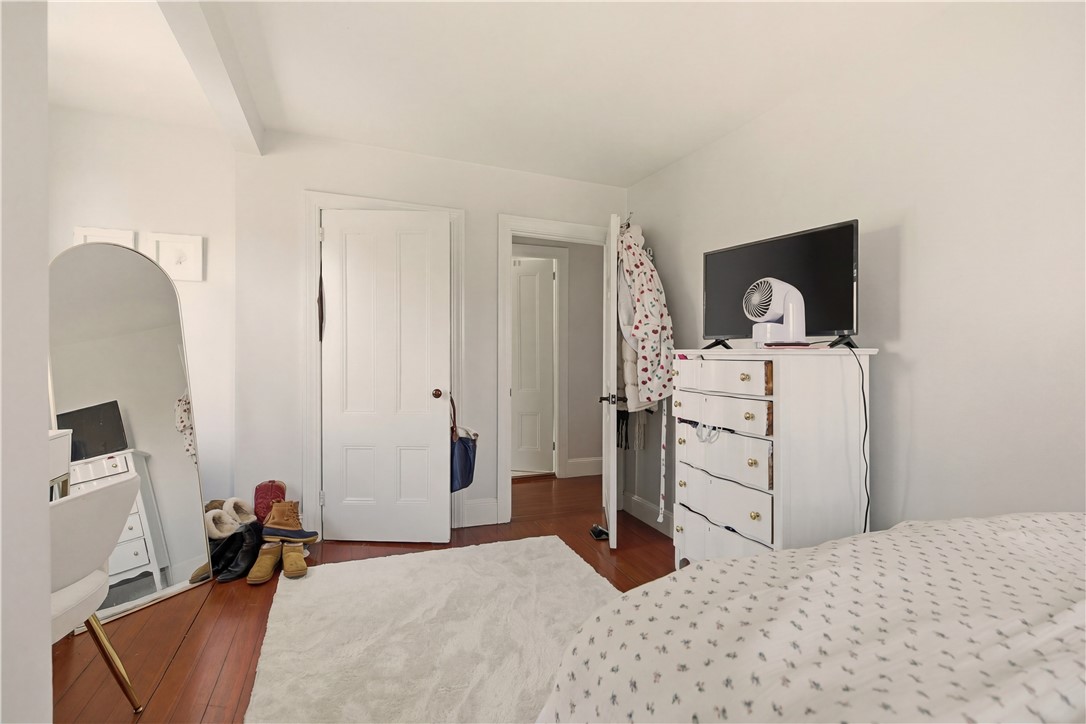 22 Summer Street Newport, RI 02840 - Photo 20 of 31