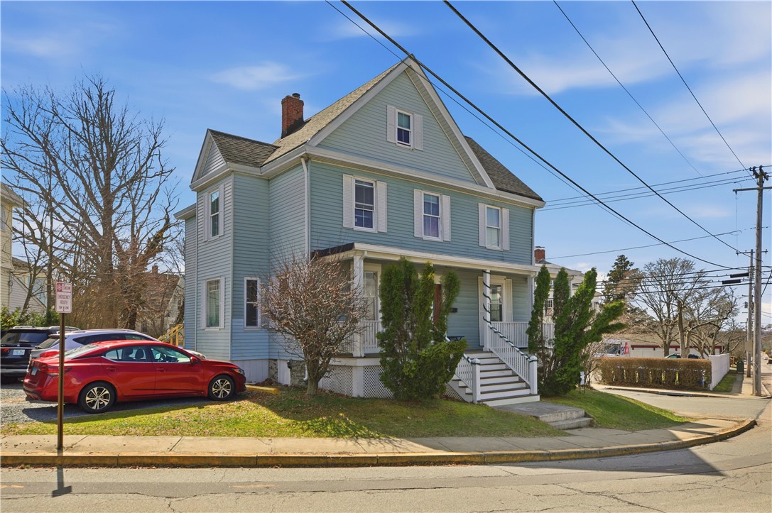 22 Summer Street Newport, RI 02840 - Photo 27 of 31
