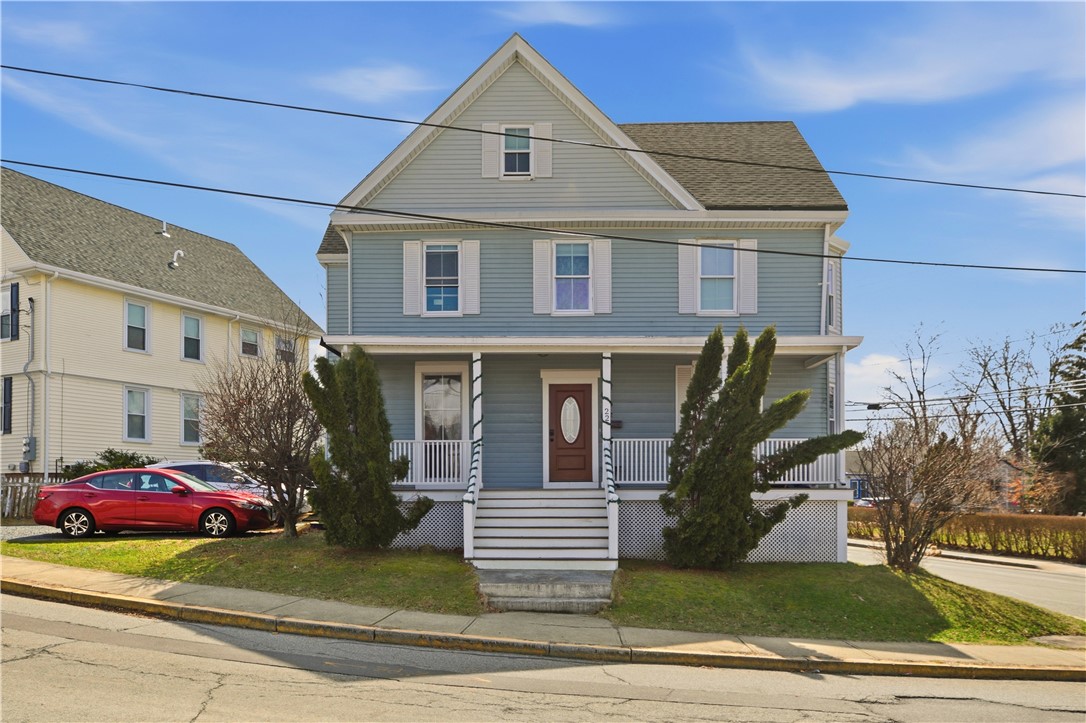 22 Summer Street Newport, RI 02840 - Photo 28 of 31