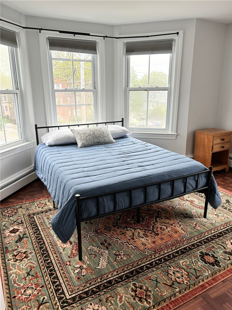 22 Summer Street Newport, RI 02840 - Photo 8 of 14