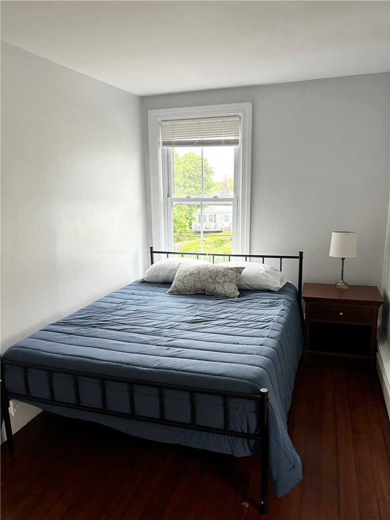 22 Summer Street Newport, RI 02840 - Photo 9 of 14