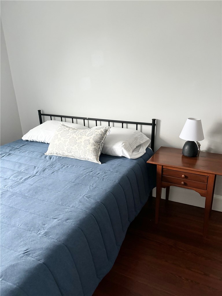 22 Summer Street Newport, RI 02840 - Photo 10 of 14