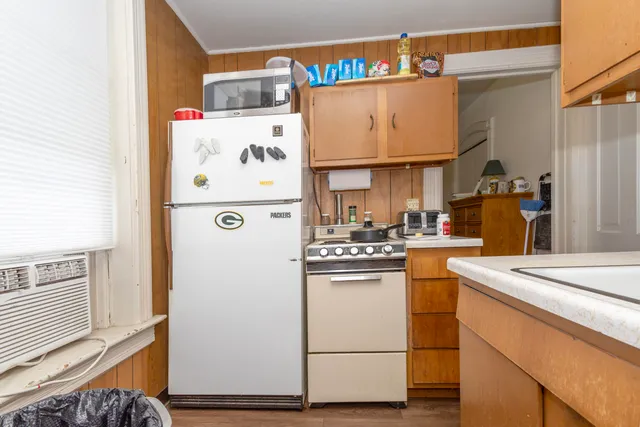 $419,900 | 251 East Racine Street, Jefferson, WI 53549