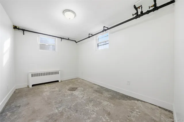 a view of a room with an empty space