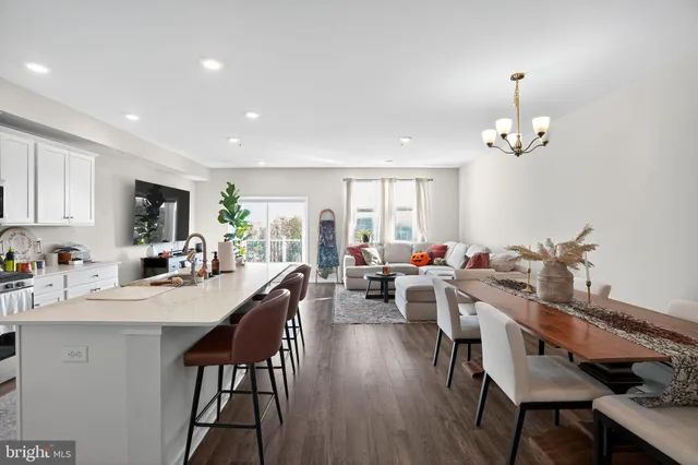 $487,000 | 1013 Turnstone Drive, Fogelsville, PA 18051