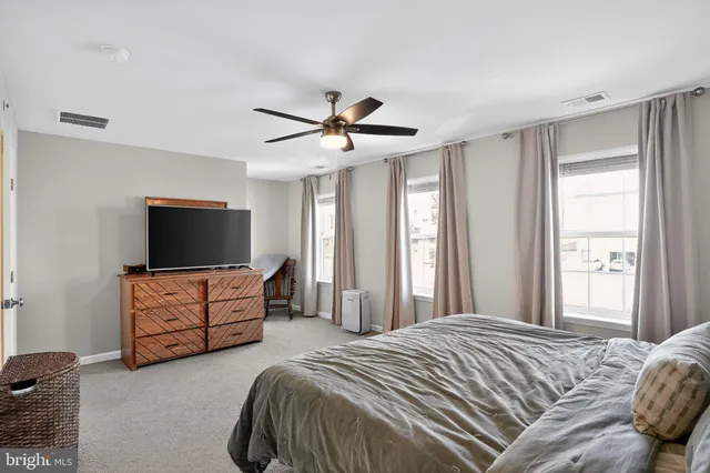 $487,000 | 1013 Turnstone Drive, Fogelsville, PA 18051