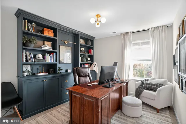 $487,000 | 1013 Turnstone Drive, Fogelsville, PA 18051