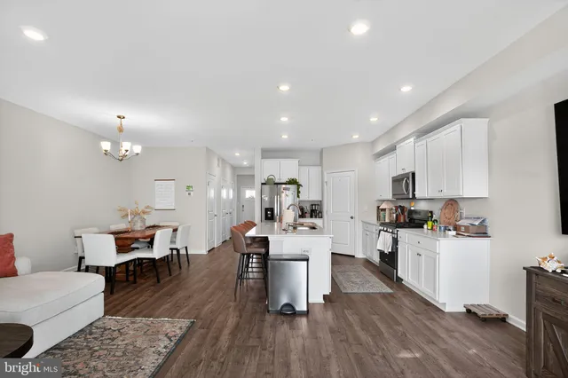 $487,000 | 1013 Turnstone Drive, Fogelsville, PA 18051