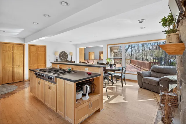 $679,900 | 840 North Shore Drive West, Orono, MN 55364