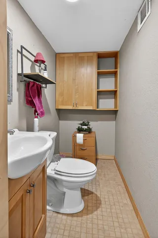 $679,900 | 840 North Shore Drive West, Orono, MN 55364