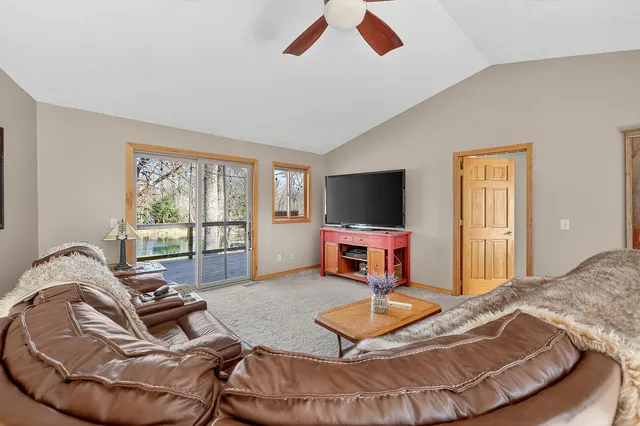 $679,900 | 840 North Shore Drive West, Orono, MN 55364