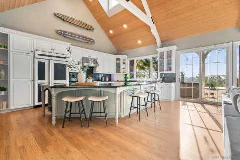 $4,195,000 | 3537 Dove Hollow Road, Encinitas, CA 92024
