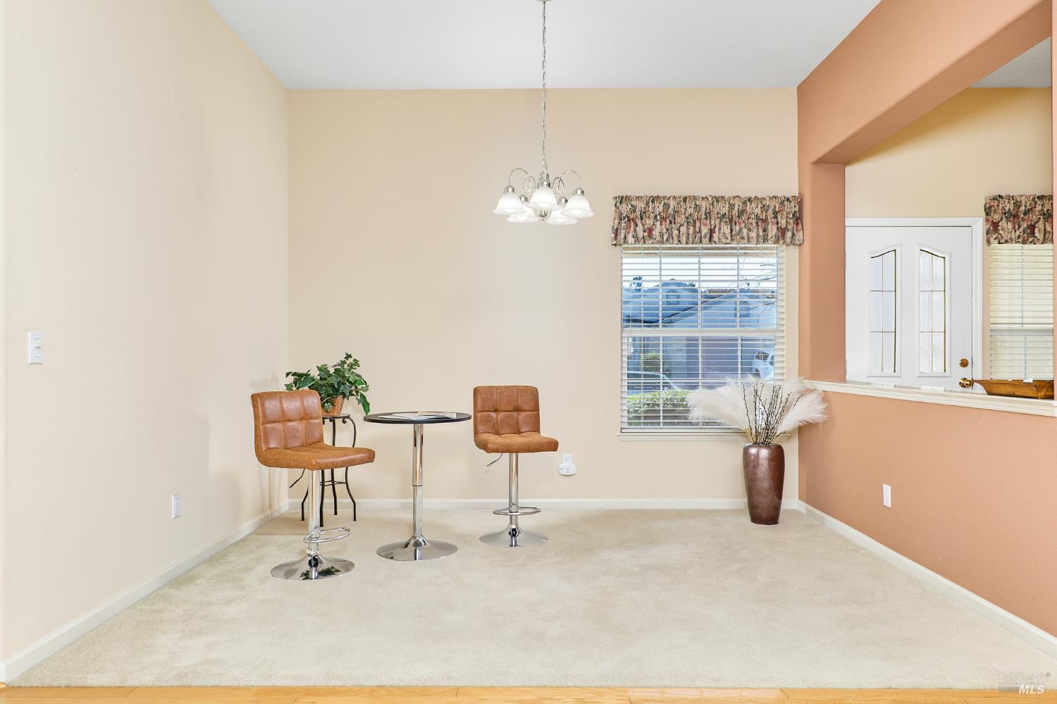 570 Turnberry Terrace Rio Vista, CA 94571 - Photo 5 of 32