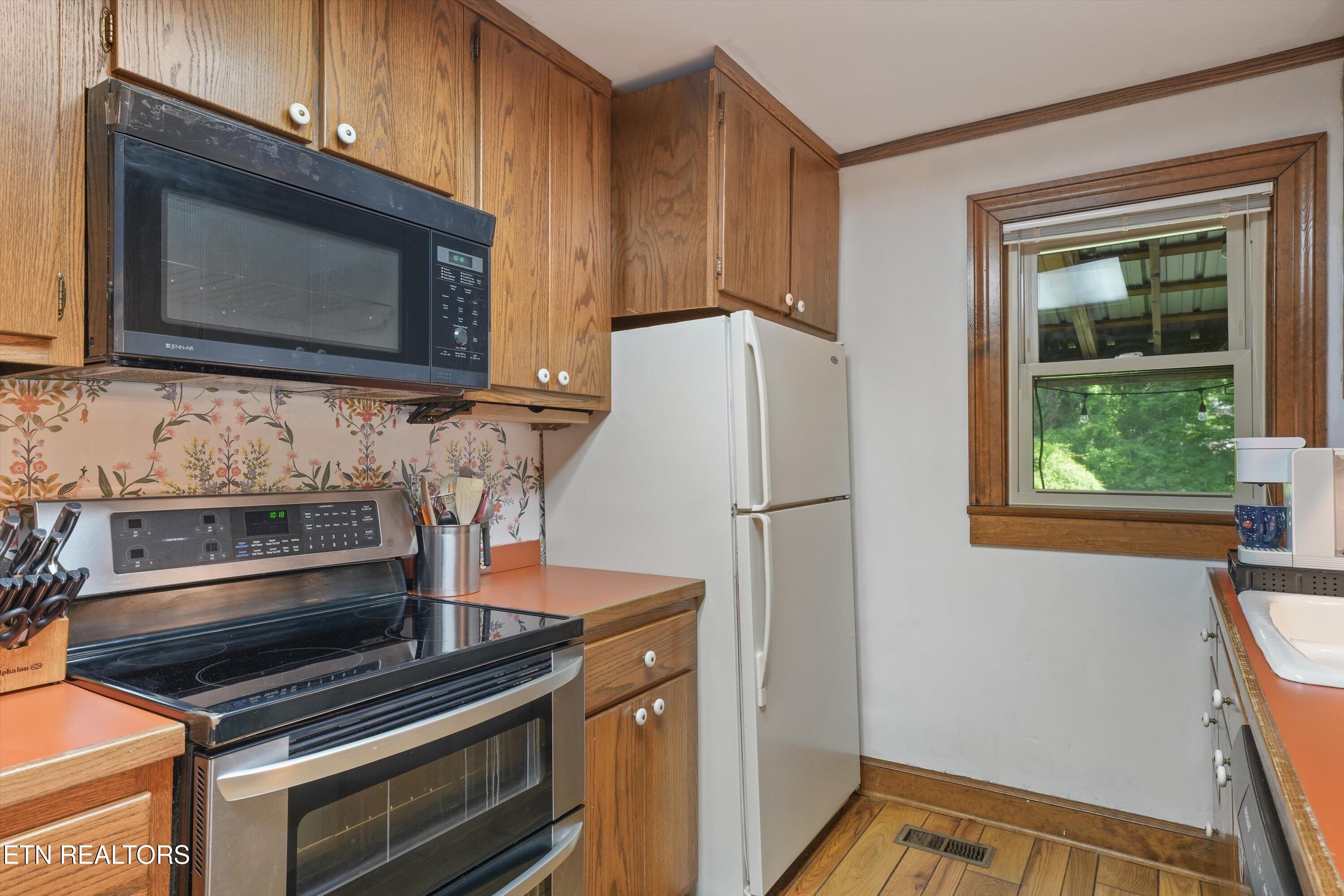 3107 Maloney Road Knoxville, TN 37920 - Photo 13 of 35 Kitchen