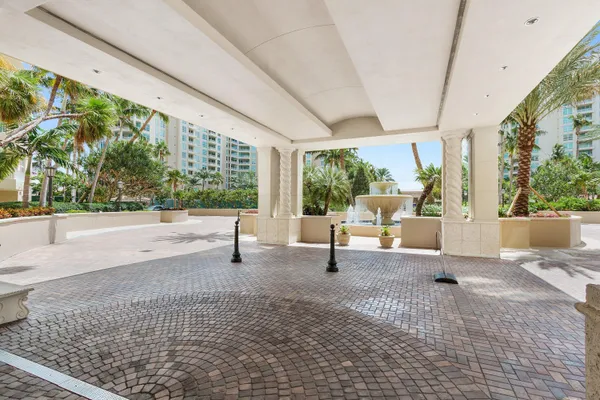 $11,500 | 3700 South Ocean Boulevard, Unit 202, Highland Beach, FL 33487