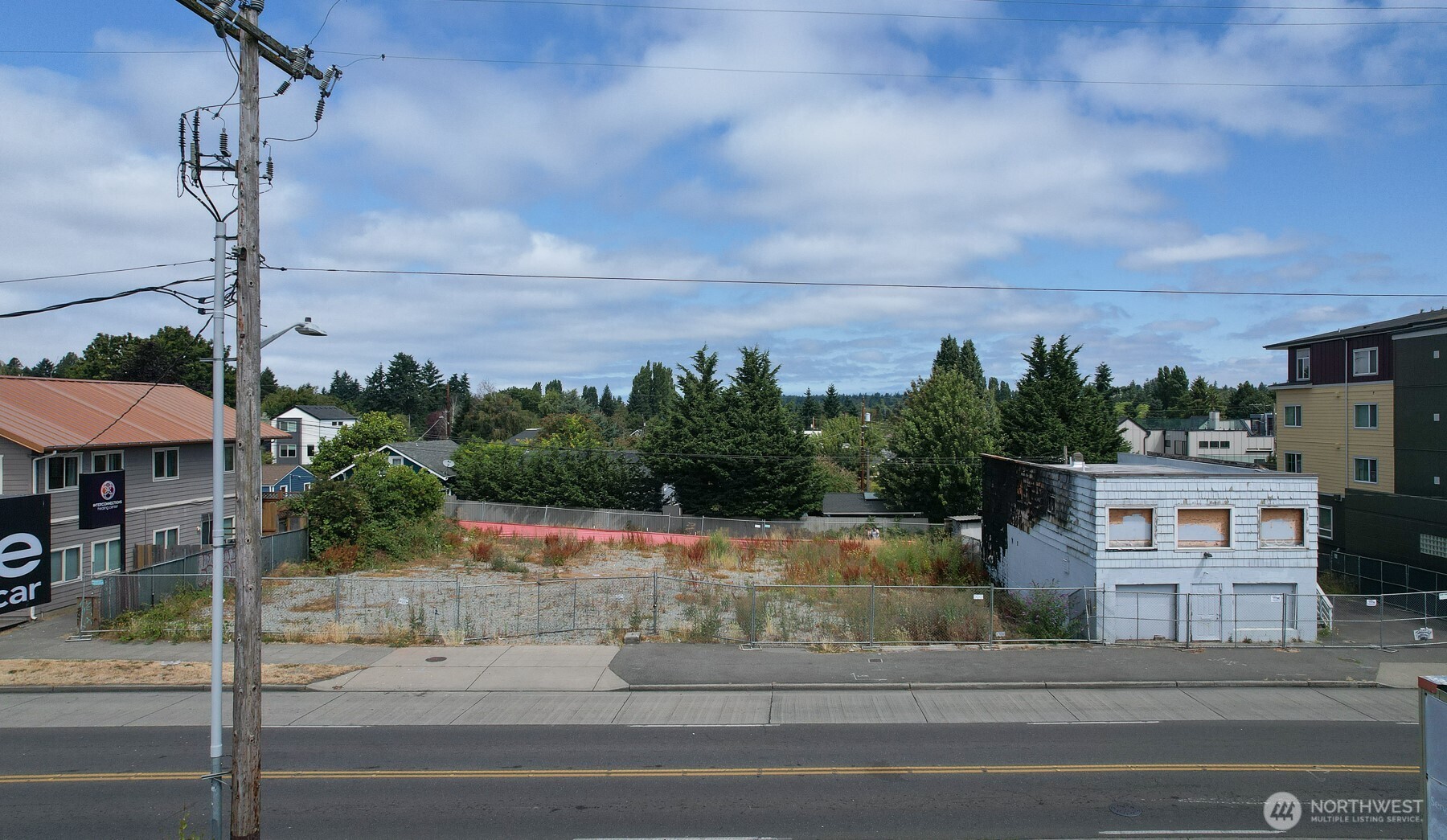 320 Northwest 85th Street Seattle, WA 98117 - Photo 2 of 8