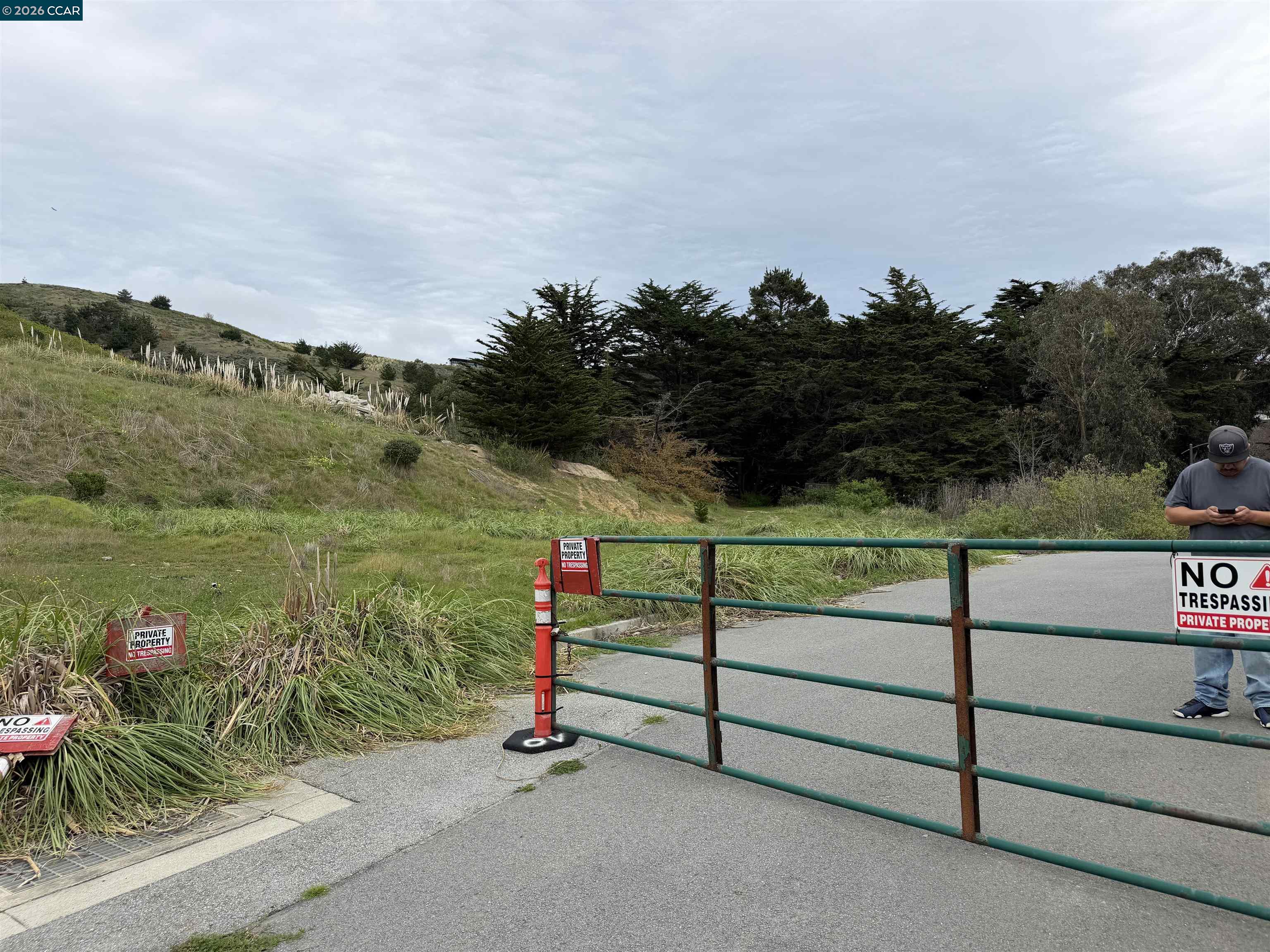 670 Roberts Road Pacifica, CA 94044 - Photo 9 of 10