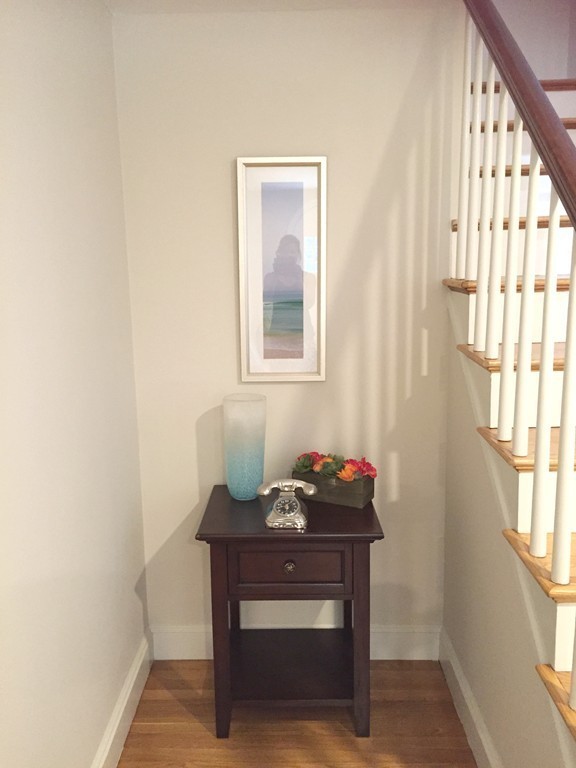 27 Albamont Road Winchester, MA 01890 - Photo 9 of 23 Gallery Image 9