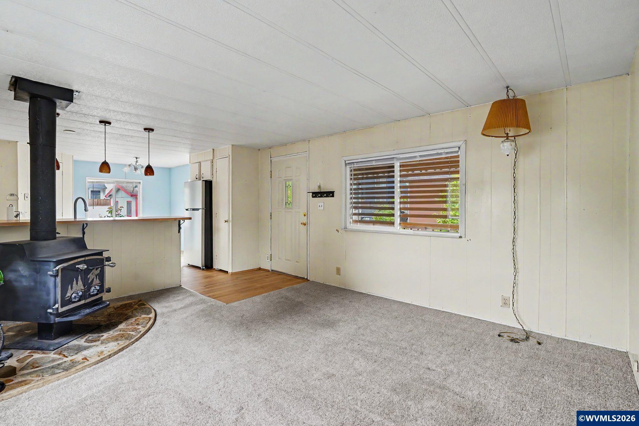 340 Northeast Crest Street, Unit 81 Sublimity, OR 97385 - Photo 10 of 35